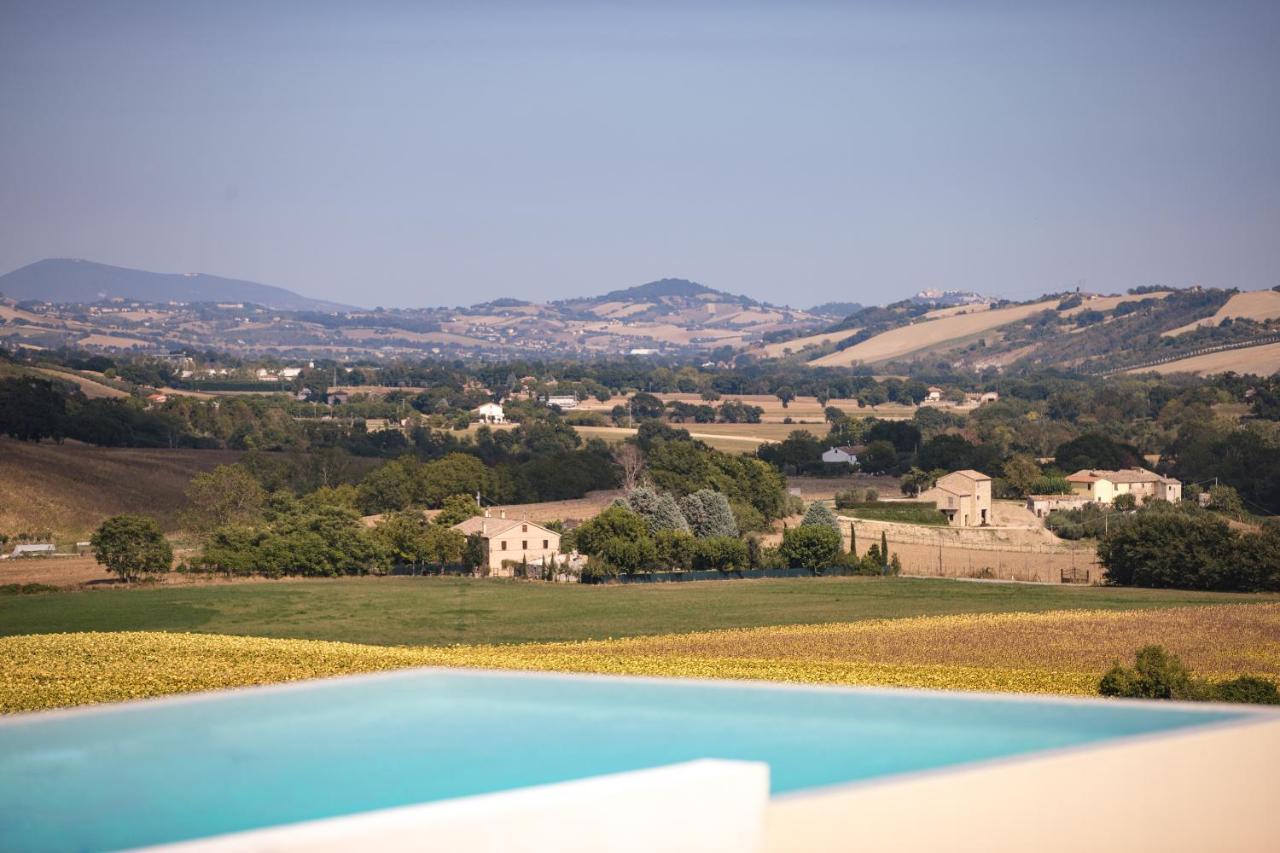Casale Tre Gelsi Bed & Breakfast Cingoli Dış mekan fotoğraf