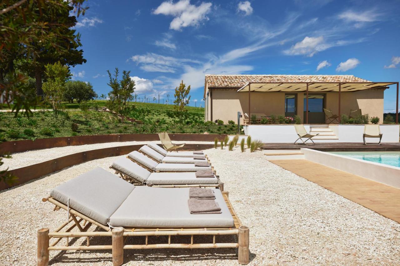 Casale Tre Gelsi Bed & Breakfast Cingoli Dış mekan fotoğraf